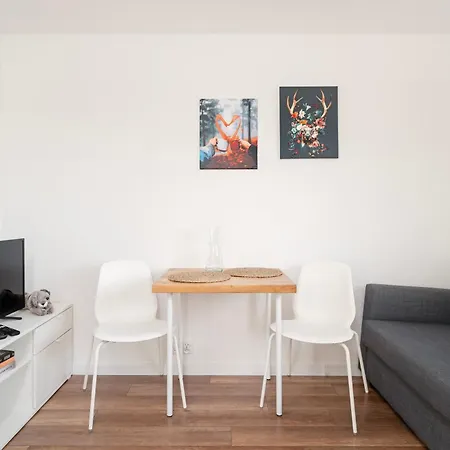 Apartment Atlas Arena Comfort By Bookinghost