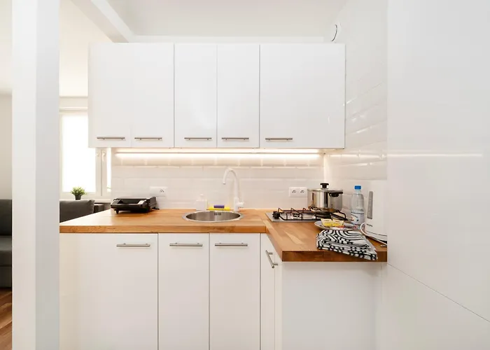 Atlas Arena Comfort By Bookinghost *